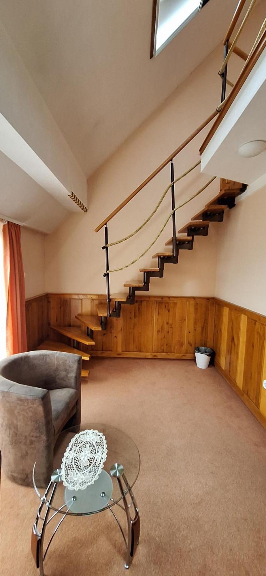 Atryum Hotel Ζολνοκ Εξωτερικό φωτογραφία